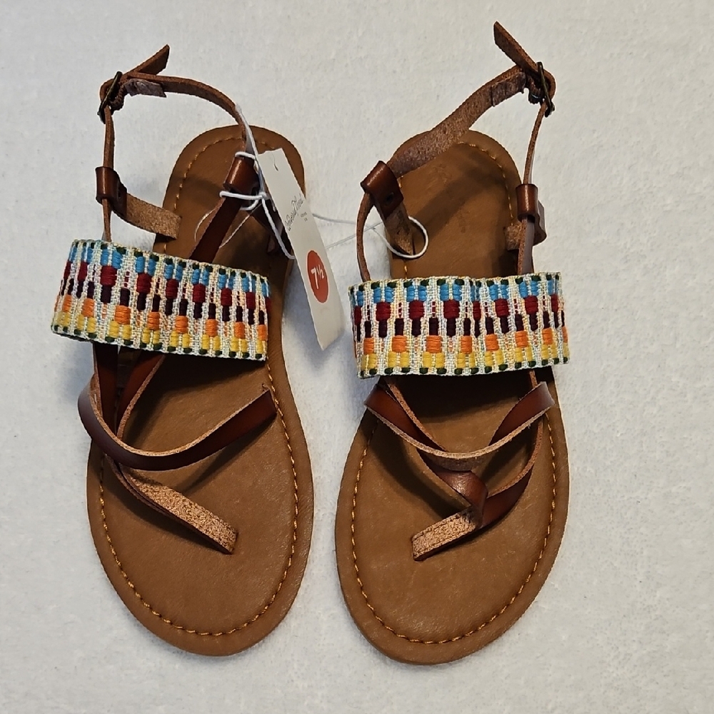 Universal Thread Tan Sandals with Multicolor Strap